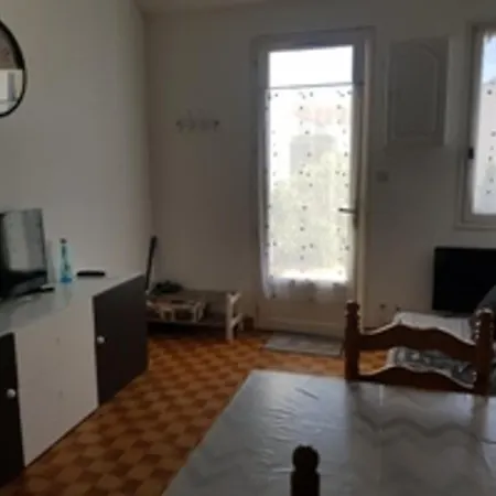 Mezzanine Proche Avec Terrasse, Parking Et Animaux Admis - Fr-1-194-326 * La Faute-sur-Mer